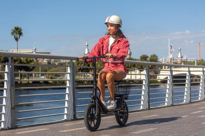 @ridegotrax Photo by GOTRAX in Tampa Florida with @sarahkaufmanno-2