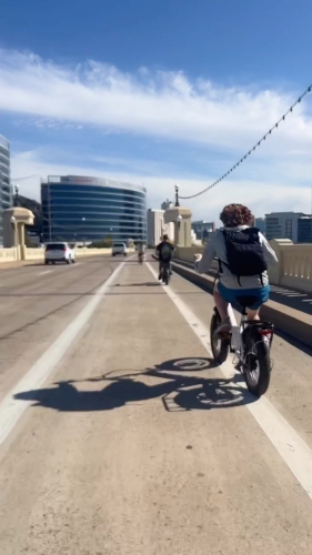 @ridegotrax Quick coffee run in Tempe ?gotrax ebikes ebike elec