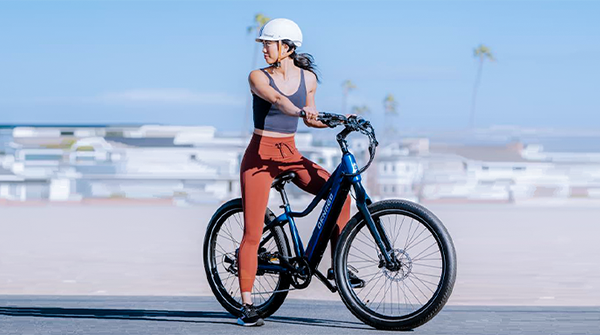 3.8�ؼ�  ���˰����е�Ů��