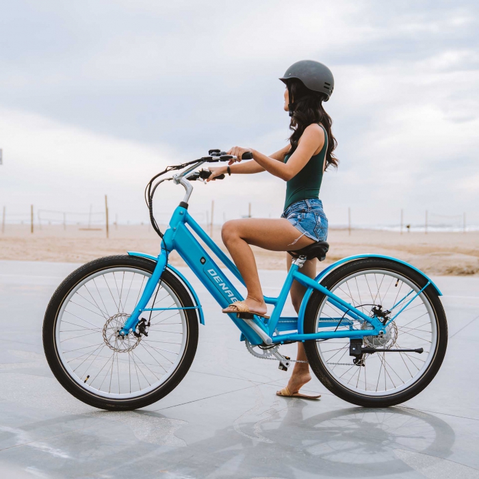 DENAGO-Commute Model 1 Step-Thru - E13-2