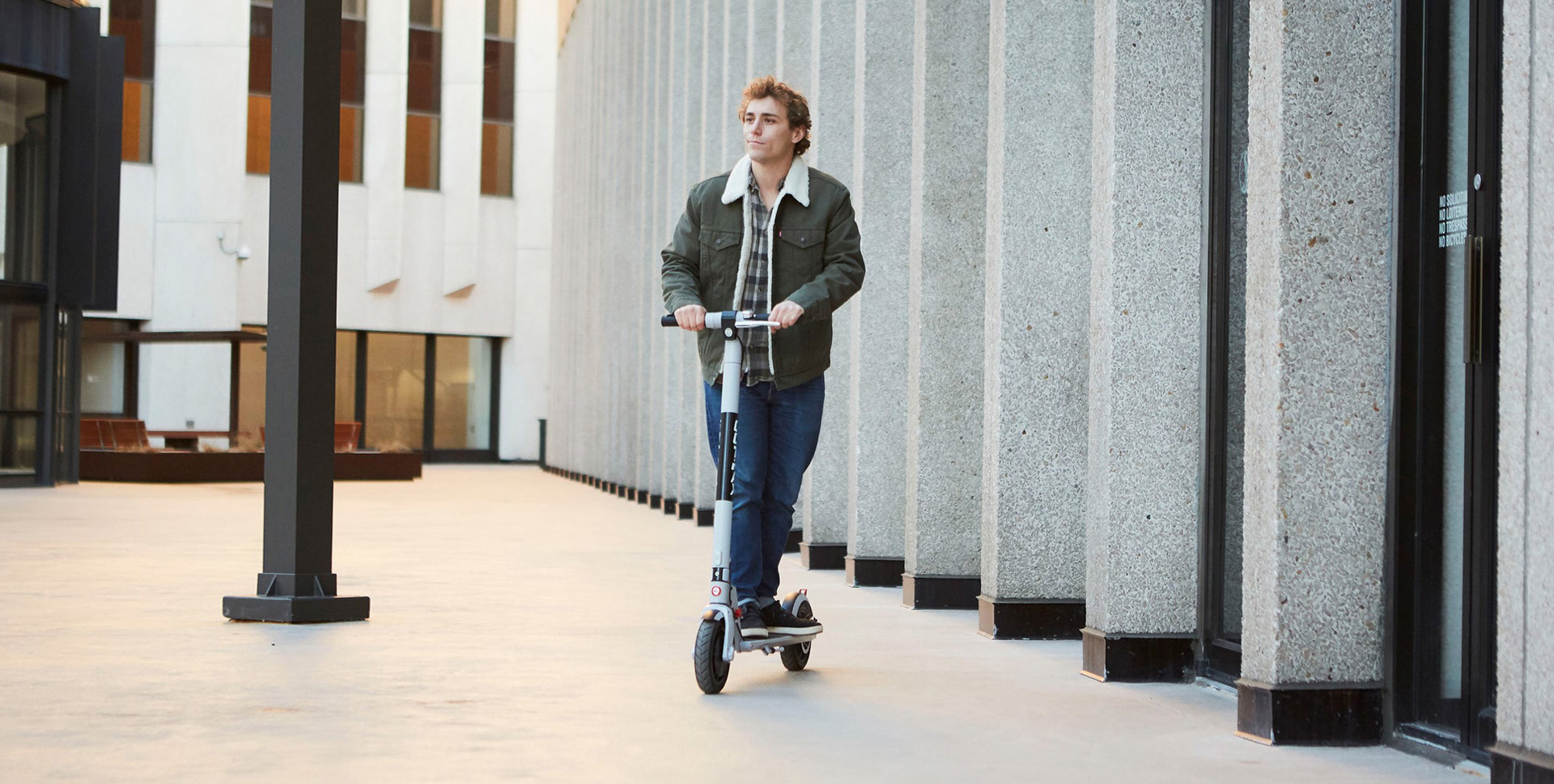 һ�����У���������������һ��GOTRAX